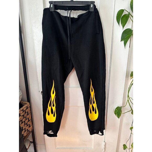 Fashion Nova women’s size large fire pants *damage - Picture 2 of 12